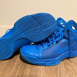 Nike Hyperdunk Retro blue